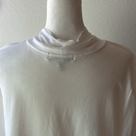 Eri & Ali Soft White 3/4 Sleeve Tie-Front Blouse - Picture 9 of 11